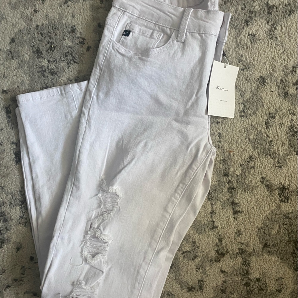 Brand new white skinny jeans with tag